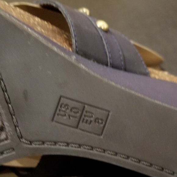 Areosole Women's Shoes - Picture 6 of 8